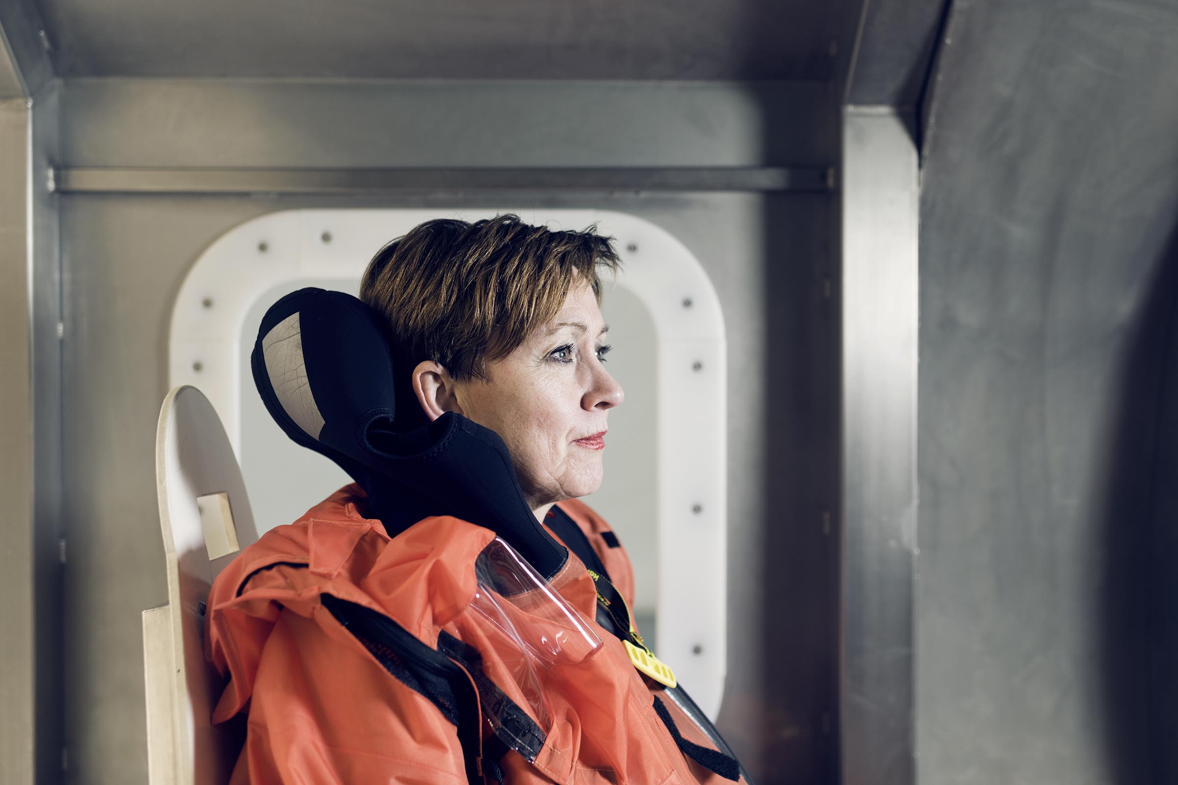Aslaug Norun Håvik, jobbet i cateringen på «West Gamma». Gift med Harald Inge Håvig.