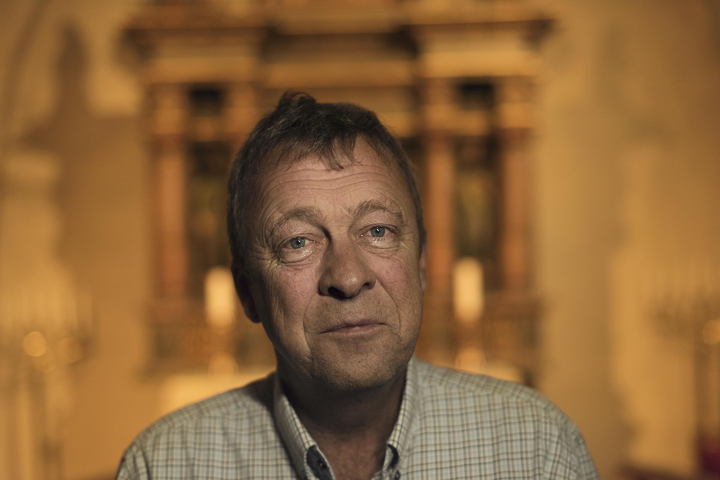 Theis Salvesen, messegutt, Dolphin Services. Nå sogneprest i Tveit menighet.